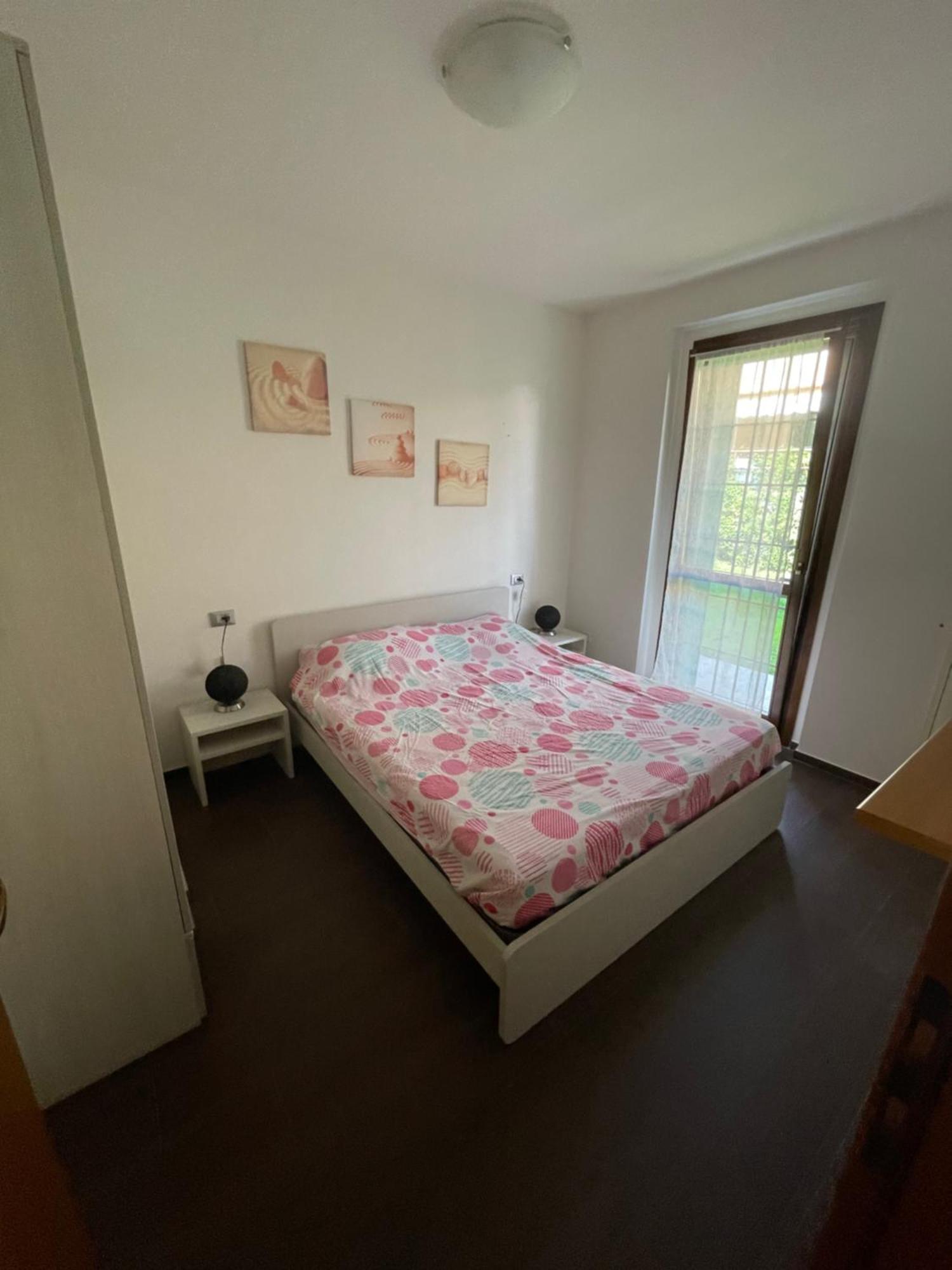 Super Rose Apartment Лацизе Екстериор снимка